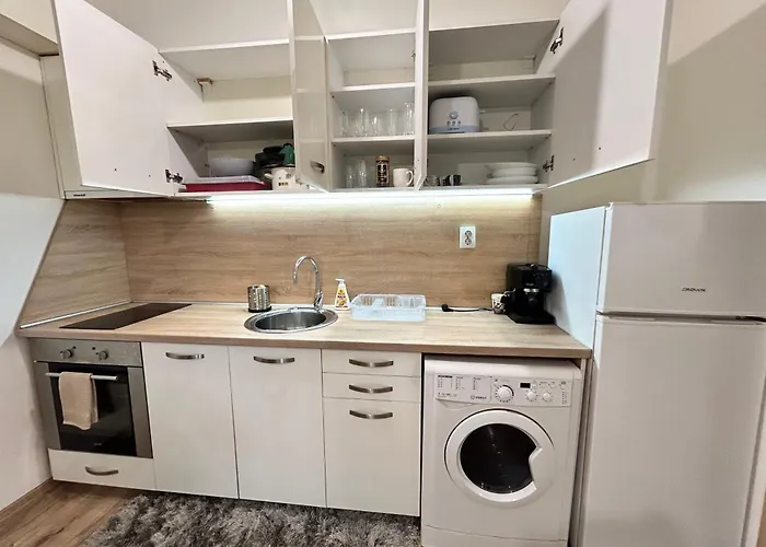 Sunlight - Free Private Parking - Plovdiv